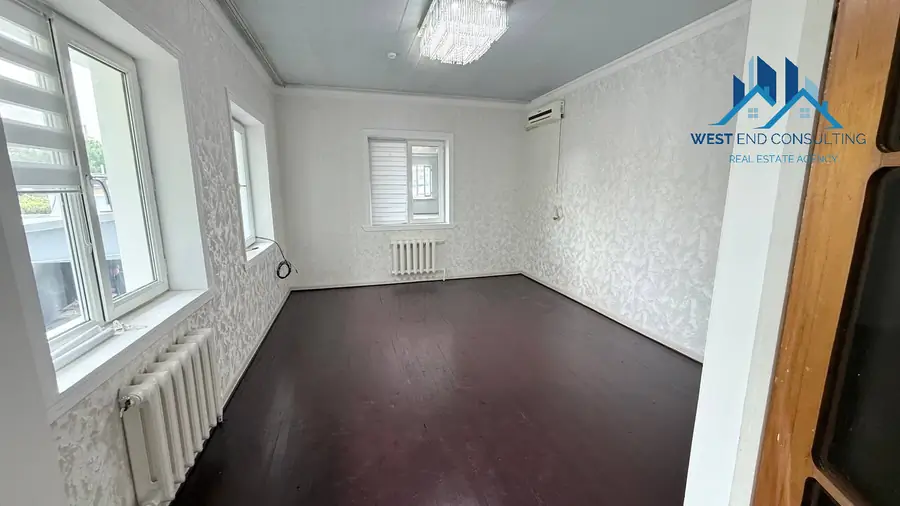 Ijaraga 2 qavatli uy − 288 m²