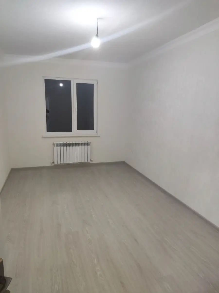 Сдается 3-комнатная квартира − 78 м²