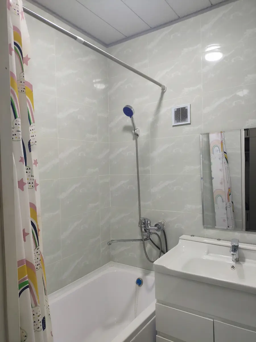 Ijaraga 2 xonali kvartira − 65 m²