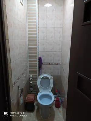 3 xonali kvartira sotiladi − 66 m²