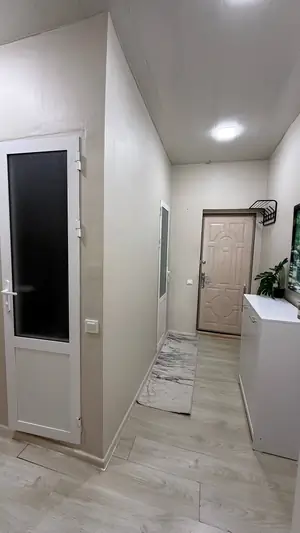 1 xonali kvartira sotiladi − 38 m²