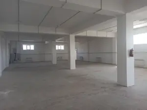 Сдается офис − 1800 м²