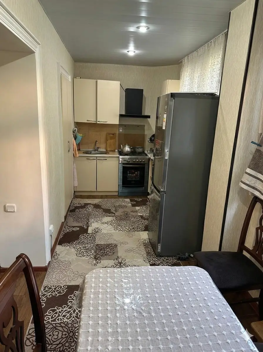 Продается 2-комнатная квартира − 55 м²
