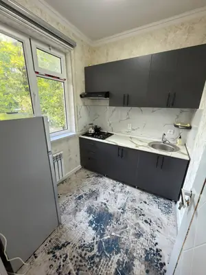 2-комнатная квартира − 50 м², 2/4 этаж