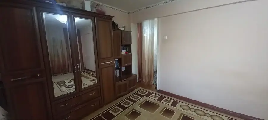 1 xonali kvartira sotiladi − 39 m²