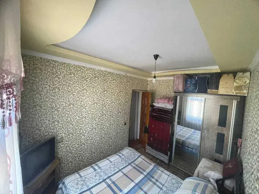 Продается 3-комнатная квартира − 71.9 м²