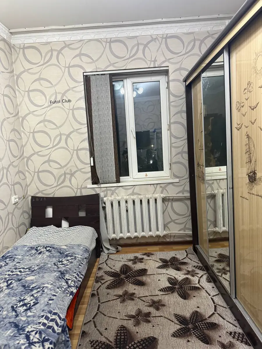 Продается 4-комнатная квартира − 112 м²