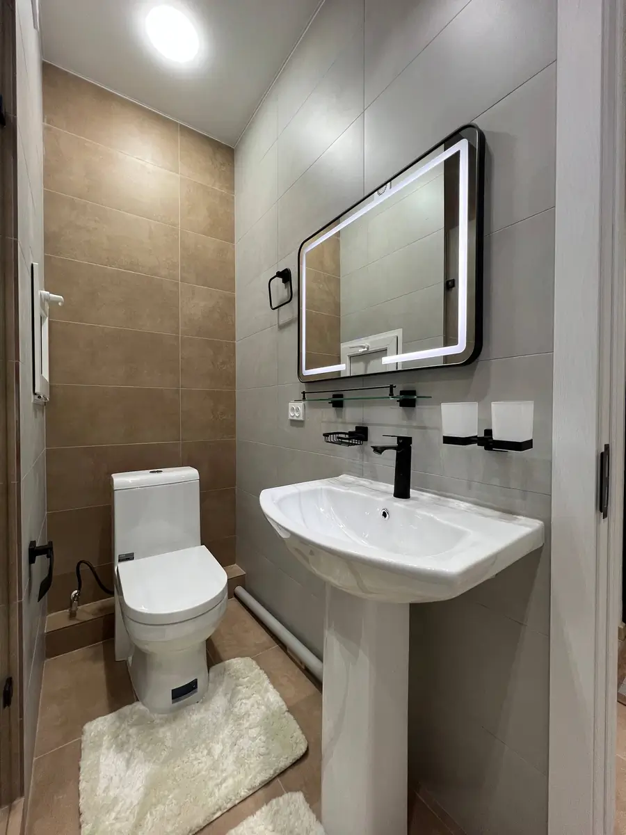 1 xonali kvartira sotiladi − 33 m²