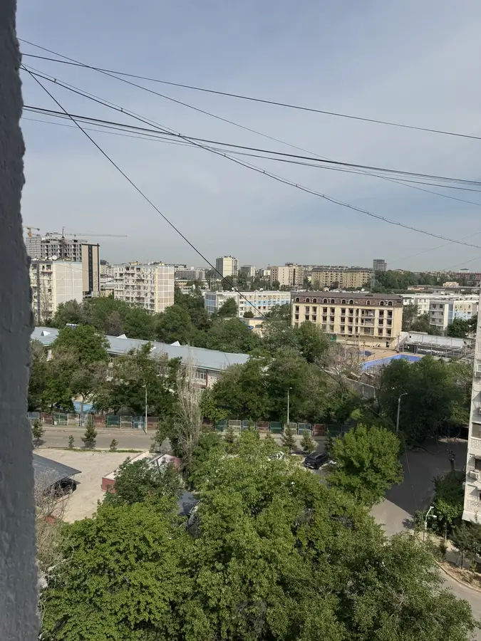 2 xonali kvartira sotiladi − 61.2 m²