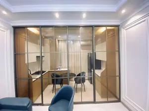Сдается 2-комнатная квартира − 55 м²