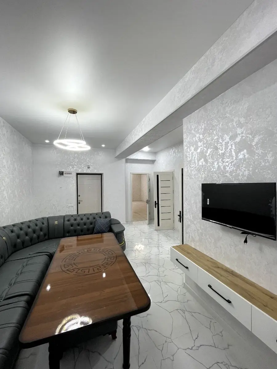 Продается 3-комнатная квартира − 94 м²