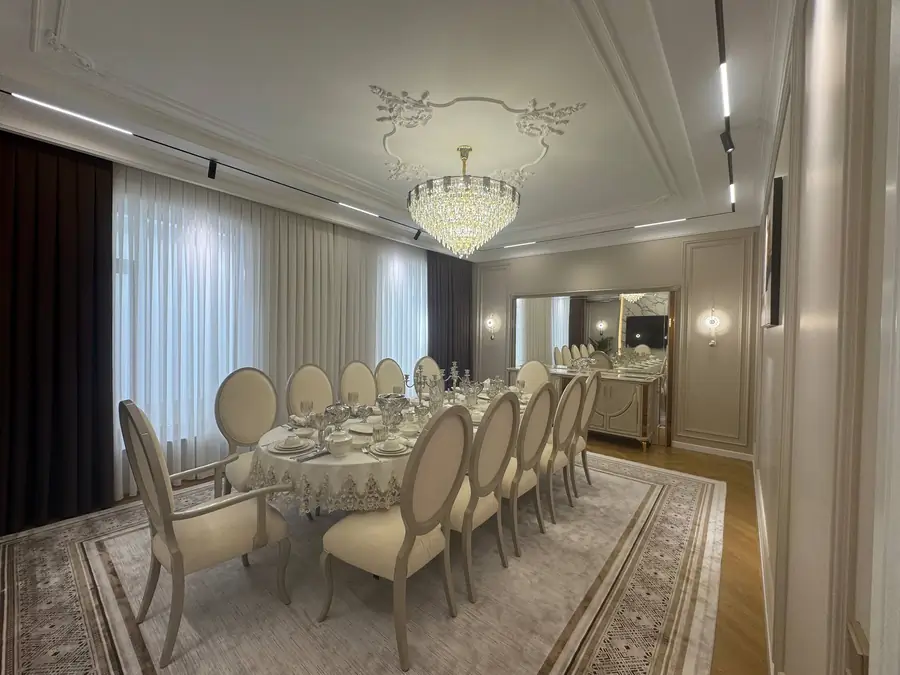 2 qavatli uy sotiladi − 380 m²