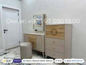 Сдается 2-комнатная квартира − 70 м²