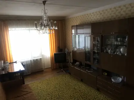 3-комнатная квартира − 77.1 м², 4/4 этаж