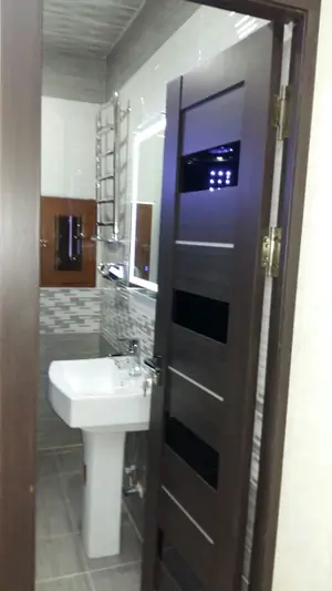 Ijaraga ofis − 100 m²
