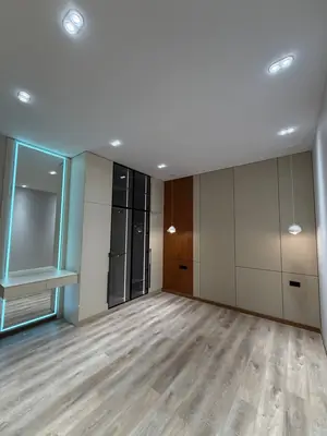 2 qavatli uy sotiladi − 380 m²