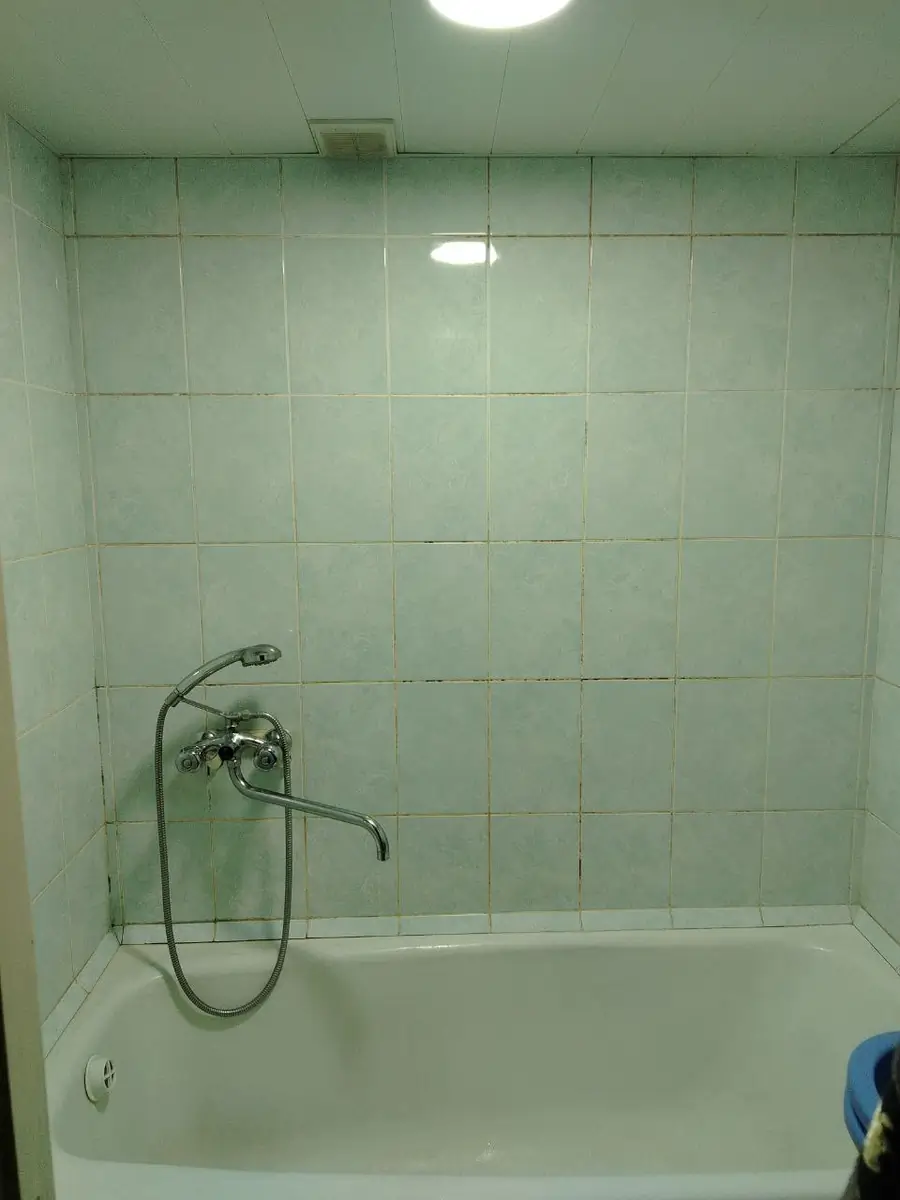 Продается 2-комнатная квартира − 57 м²