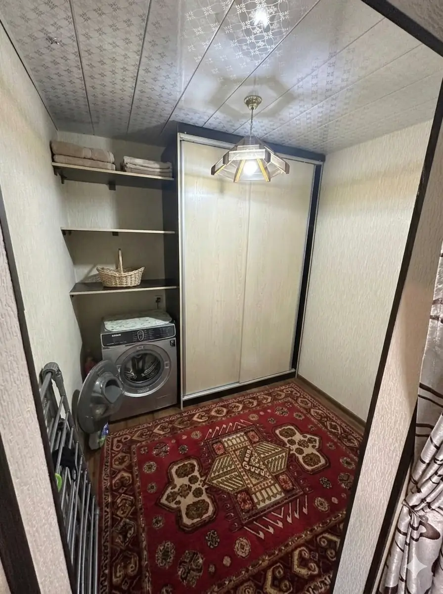 Продается 2-комнатная квартира − 55 м²