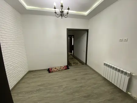 3-комнатная квартира − 95 м², 1/5 этаж