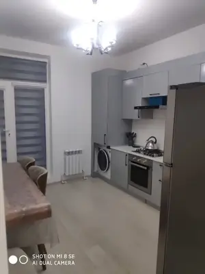 Сдается 1-комнатная квартира − 38 м²