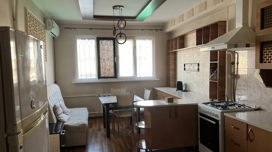 Ijaraga 3 xonali kvartira − 82 m²