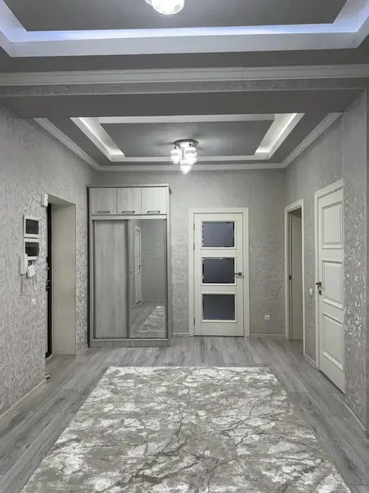 Ijaraga 4 xonali kvartira − 130 m²