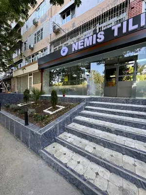 Ofis − 250 m², 1/9 qavat