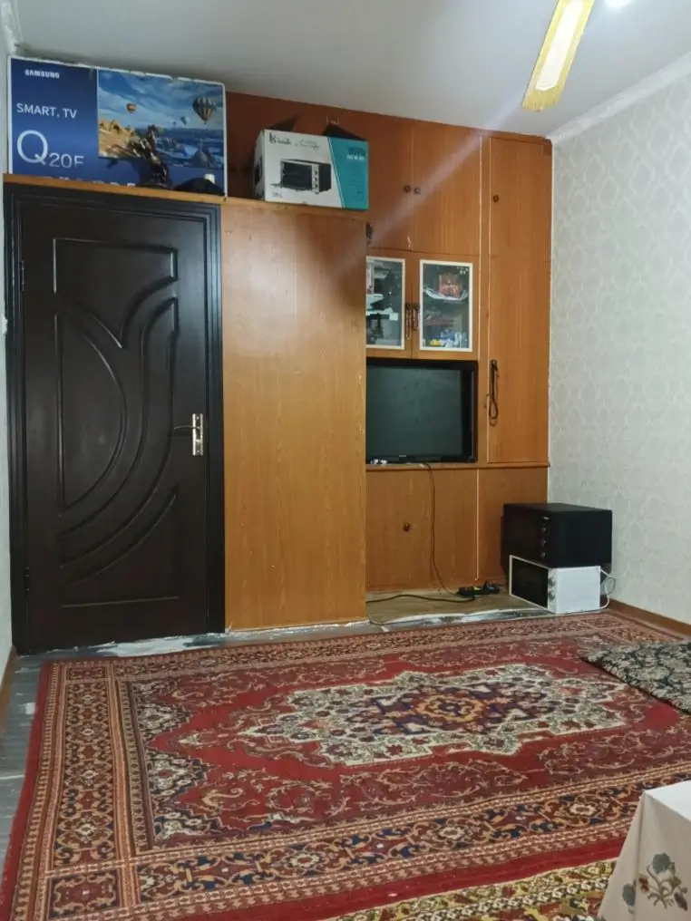 Продается 2-комнатная квартира − 50 м²