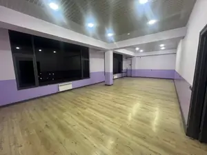 Сдается офис − 230 м²