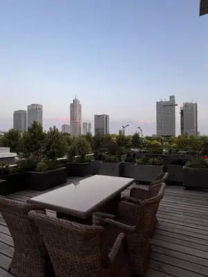 2 xonali kvartira − 70 m², 42/51 qavat