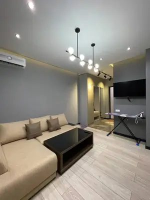 1 xonali kvartira sotiladi − 29 m²
