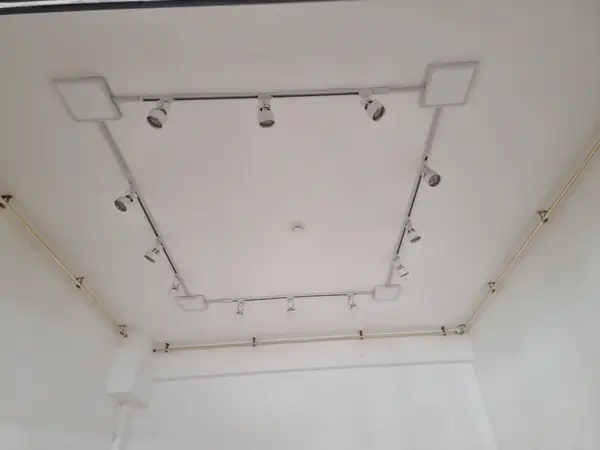Ofis − 25 m², 1/2 qavat