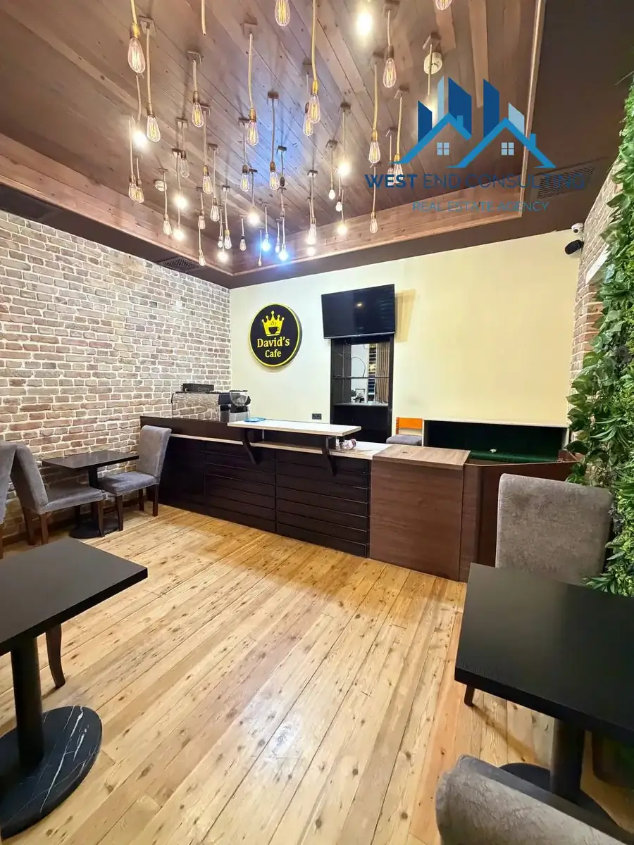 Ofis sotiladi − 90 m²