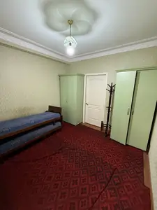 3 xonali kvartira sotiladi − 82.2 m²