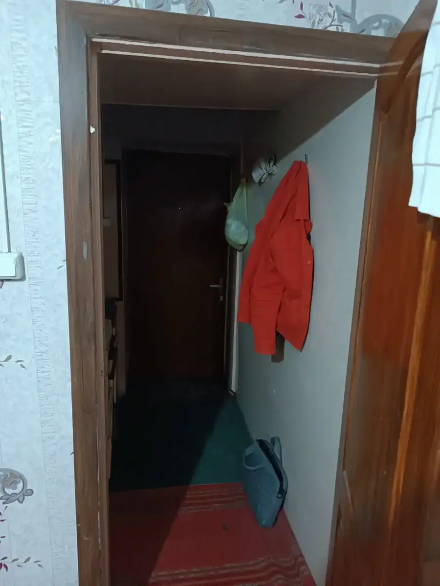 Продается 1-комнатная квартира − 18 м²