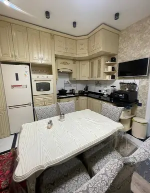 Ijaraga 2 xonali kvartira − 74 m²