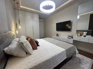 3 xonali kvartira sotiladi − 73 m²