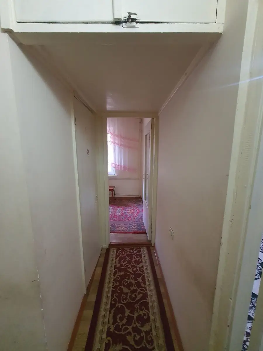 1 xonali kvartira sotiladi − 38 m²