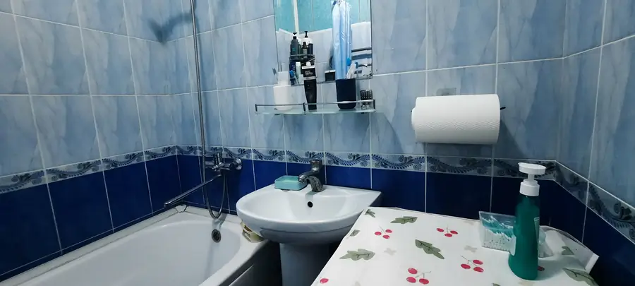 2 xonali kvartira sotiladi − 46 m²