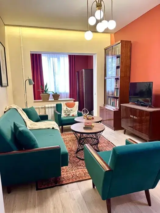 Сдается 2-комнатная квартира − 60 м²