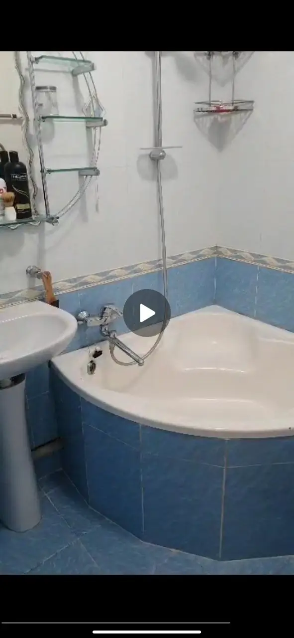 Ijaraga 4 xonali kvartira − 200 m²