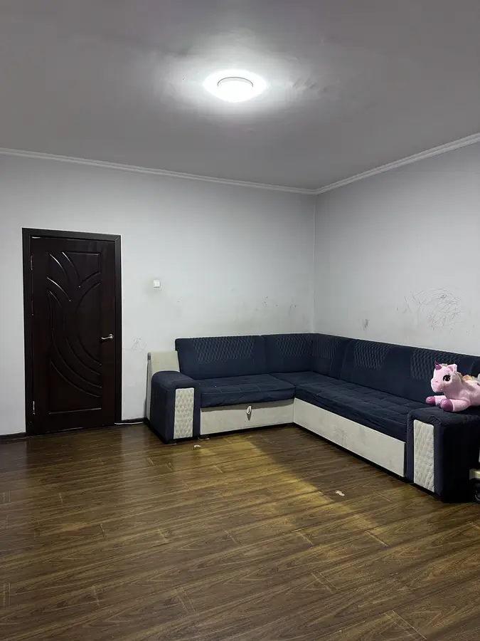 Продается 3-комнатная квартира − 71 м²