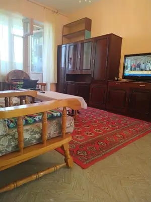Ijaraga 1 xonali kvartira − 42 m²