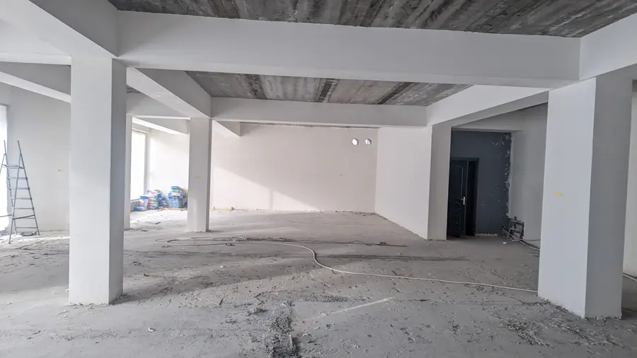 Ofis sotiladi − 242 m²