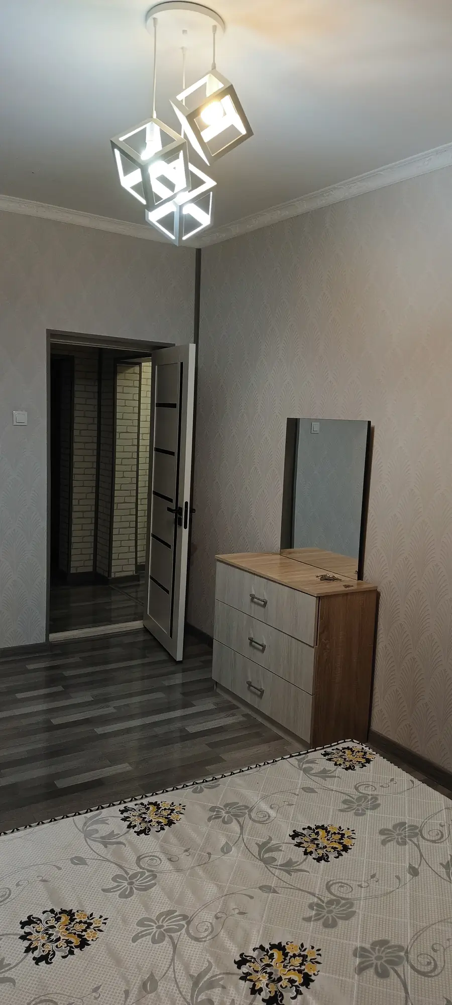 Ijaraga 2 xonali kvartira − 70 m²