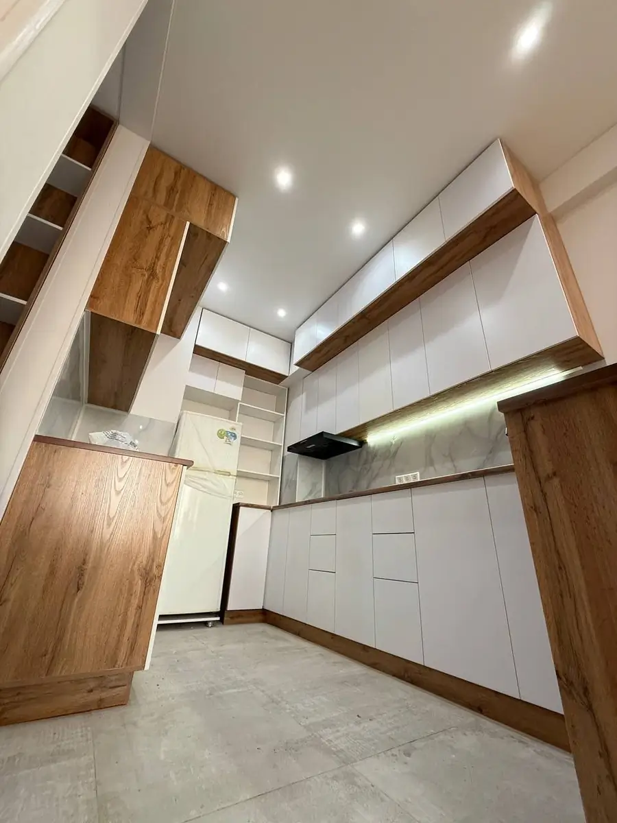 Сдается 2-комнатная квартира − 50 м²