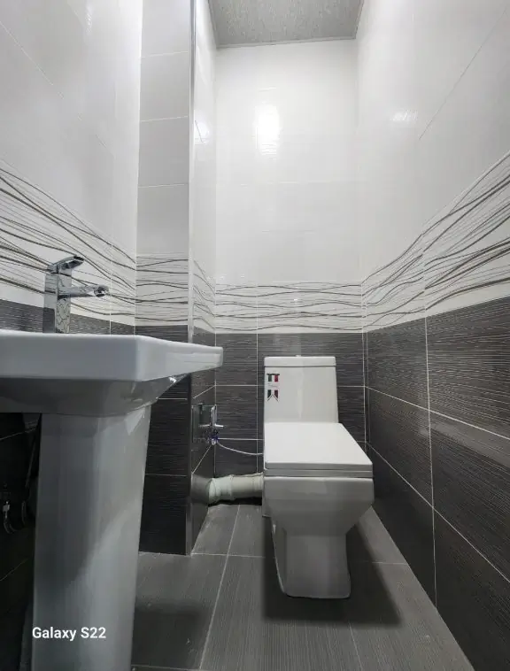 Ijaraga ofis − 166 m²