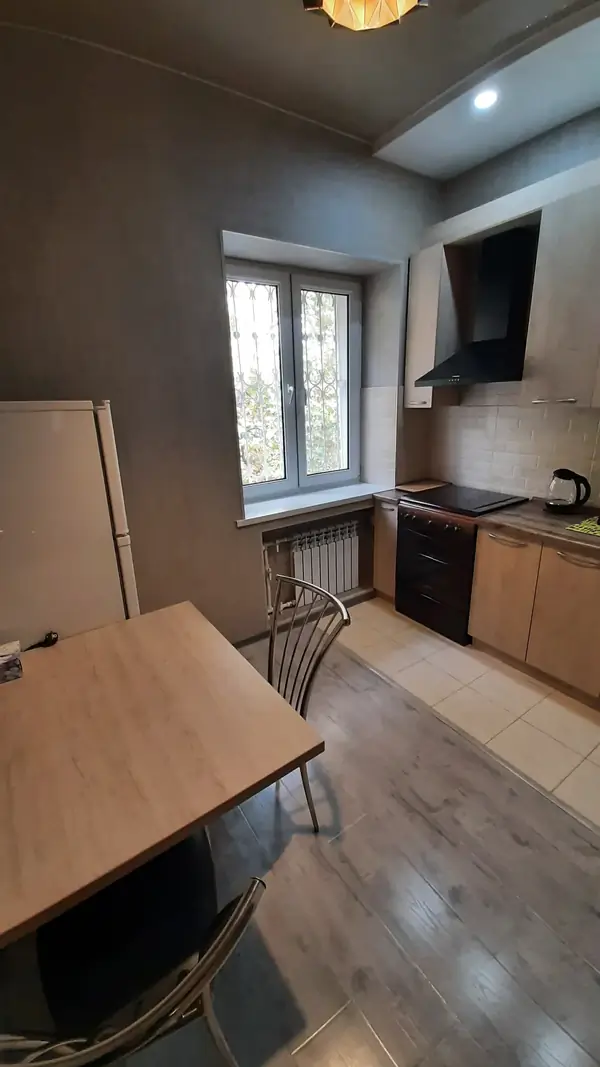 2-комнатная квартира − 51.7 м², 4/4 этаж