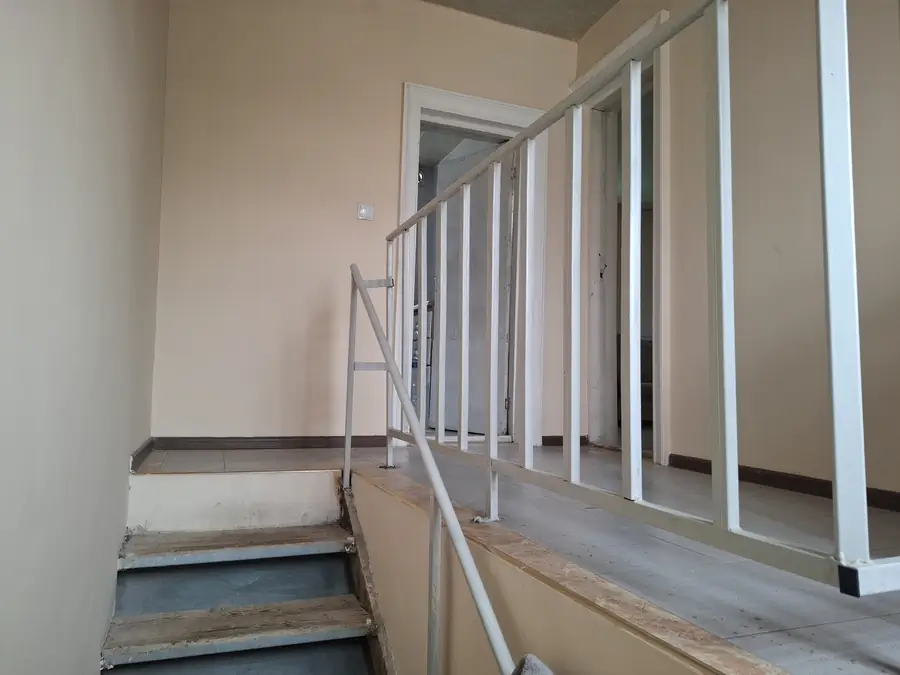 2 qavatli uy sotiladi − 123 m²