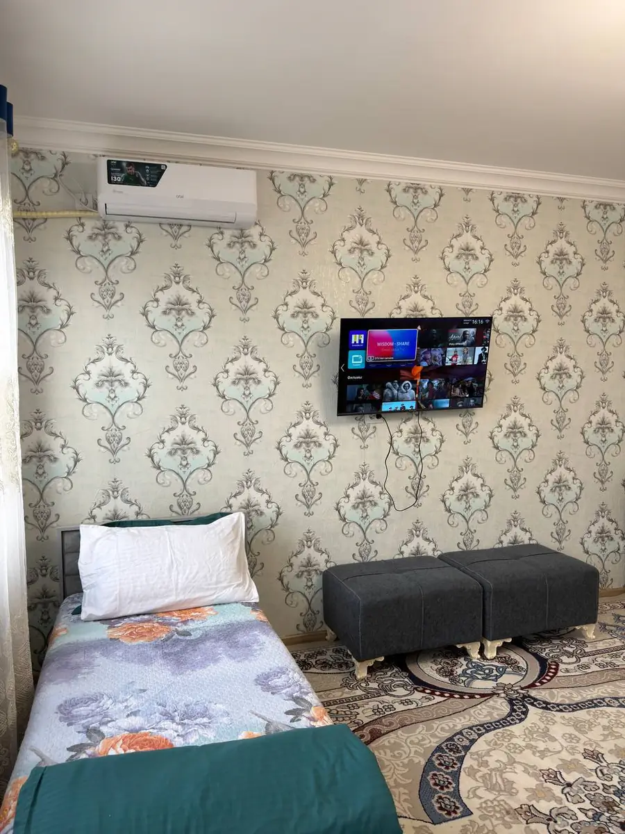 Посуточно 2-комнатная квартира − 70 м²